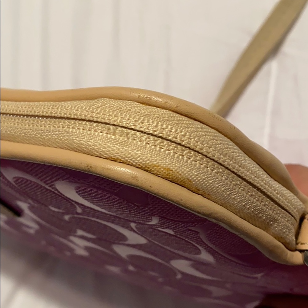 Coach Bag - Picture 6 of 7